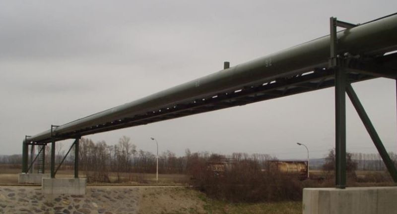 LNG-siirtoputkisto
